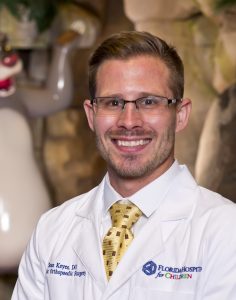 Dr. Sean Keyes is an orthopedic surgeon with advanced training in pediatric orthopedic surgery and pediatric sports medicine